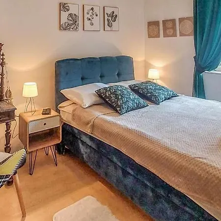 Old Town Sole Apartman *